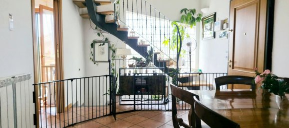 3 bedrooms Villa in Formello, Italy No. 329235 12