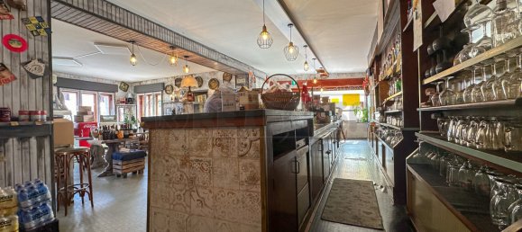 131m² Commercial property in Udine, Italy No. 145629 7