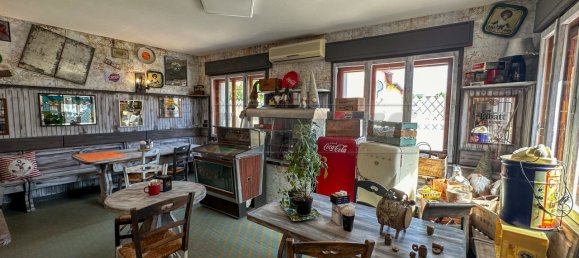 131m² Commercial property in Udine, Italy No. 145629 12