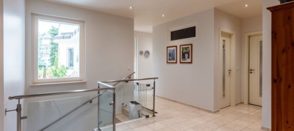 Villa de 5 dormitorios en Westend, Germany No. 223390 4