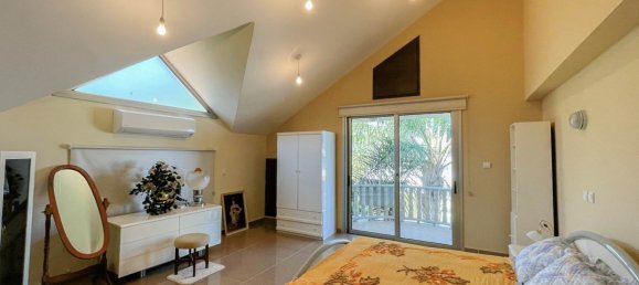 7 bedrooms Villa in Agios Athanasios, Cyprus No. 22554 18