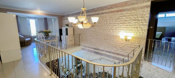 7 bedrooms Villa in Agios Athanasios, Cyprus No. 22554 12