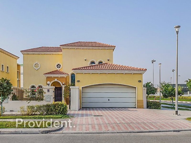 3 bedrooms Villa in Jumeirah Park, UAE No. 3508