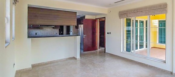 3 bedrooms Villa in Jumeirah Park, UAE No. 3508 4