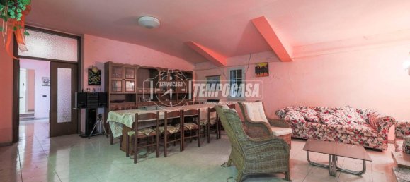 Casa de 5 divisões em Coriano, Italy N.º 330515 2