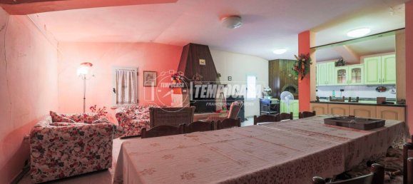 Casa de 5 divisões em Coriano, Italy N.º 330515 8