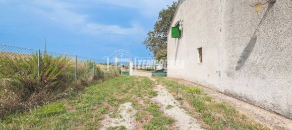 Casa de 5 divisões em Coriano, Italy N.º 330515 30