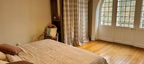 Casa de 6 dormitorios en Val-d'Oise, France No. 330683 12