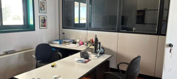 3000m² Warehouse in Faenza, Italy No. 289603 10