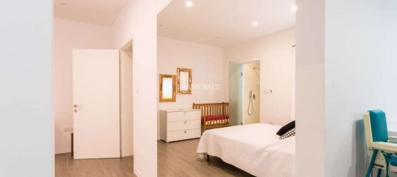 Квартира с 3 спальнями в Слима, Мальта № 9809 9