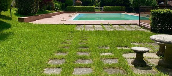 Estudio en Introbio, Italy No. 277885 18