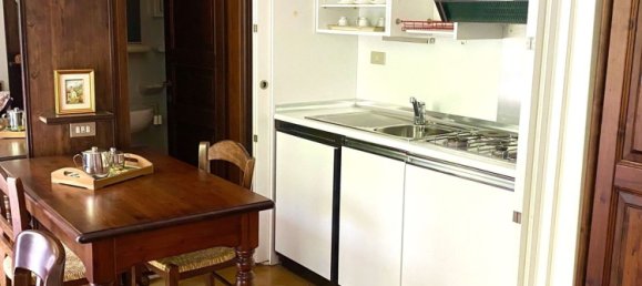 Estudio en Introbio, Italy No. 277885 12