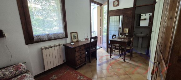 Estudio en Introbio, Italy No. 277885 25