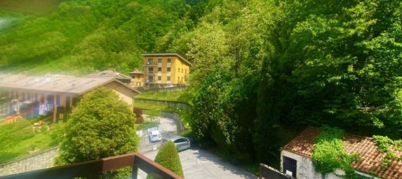 Estudio en Introbio, Italy No. 277885 15