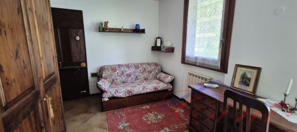 Estudio en Introbio, Italy No. 277885 26