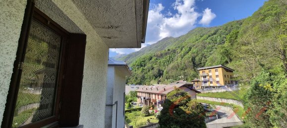 Estudio en Introbio, Italy No. 277885 3