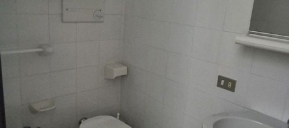 Estudio en Introbio, Italy No. 277885 8