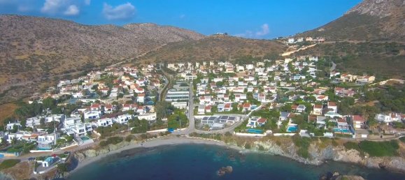 6 bedrooms Villa in Palaia Fokaia, Greece No. 5072 3