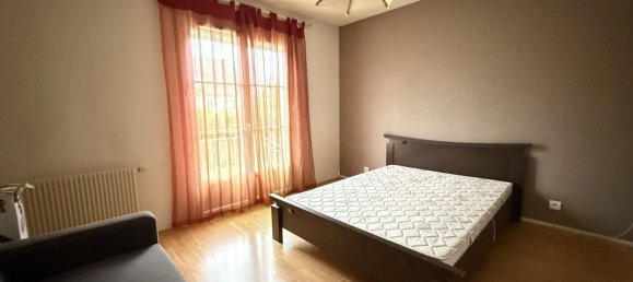 3 bedrooms House in Saint-Jean-le-Blanc, France No. 158385 5