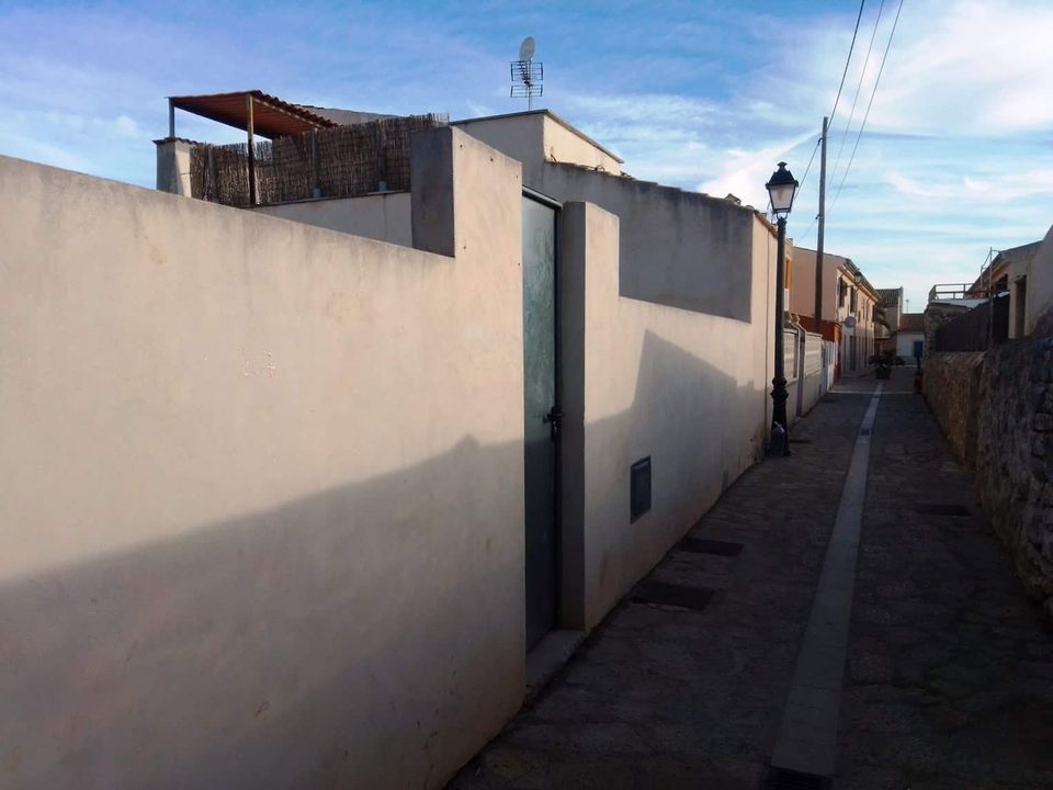 2 bedrooms Land in Binissalem, Spain No. 279132