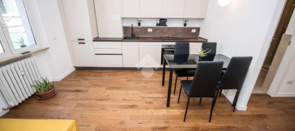 2 bedrooms Apartment in Milan, Italy No. 266773 6