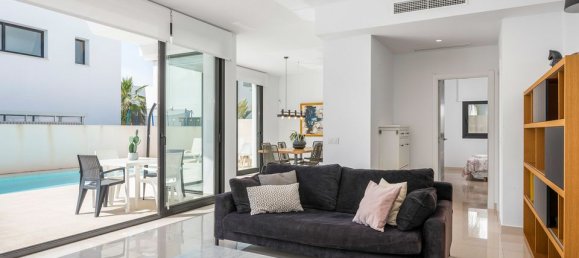 4 bedrooms Villa in Ciudad Quesada, Spain No. 183529 2