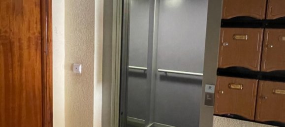 4 chambres Appartement à Burgos, Spain No. 138863 5