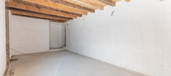 83m² Commercial property in Guadix, Spain No. 150548 2