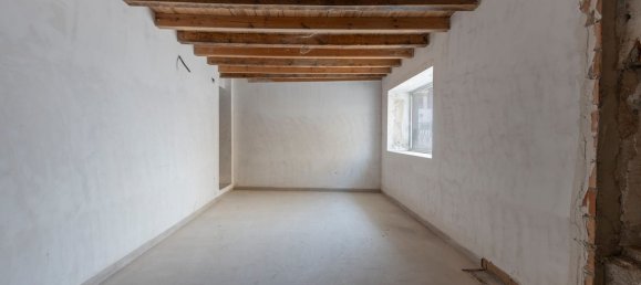 83m² Commercial property in Guadix, Spain No. 150548 8