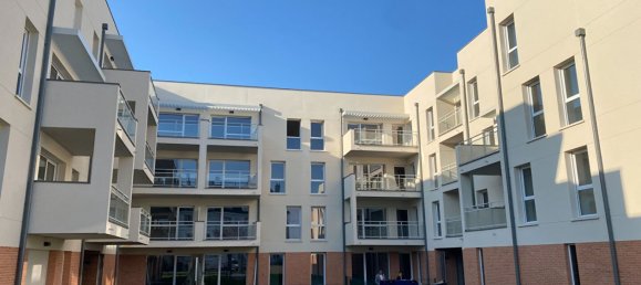 2 bedrooms Apartment in Saint-Jean-de-Braye, France No. 222423 3