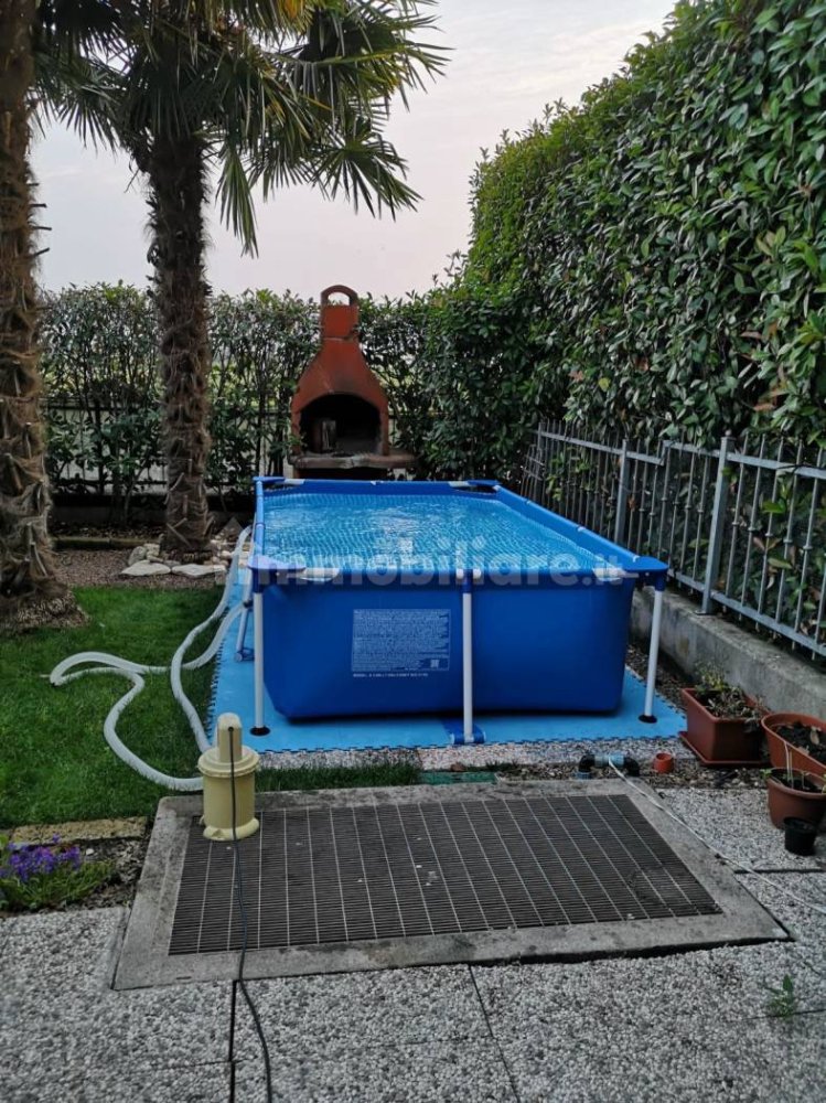 Apartamento de 1 dormitorio en Villafranca di Verona, Italy No. 360372