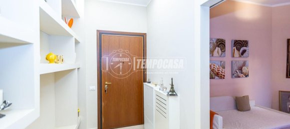 Apartamento de 4 habitaciónes en Brescia, Italy No. 235987 35