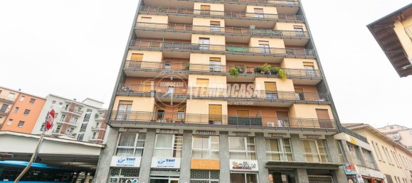 Apartamento de 4 habitaciónes en Brescia, Italy No. 235987 36