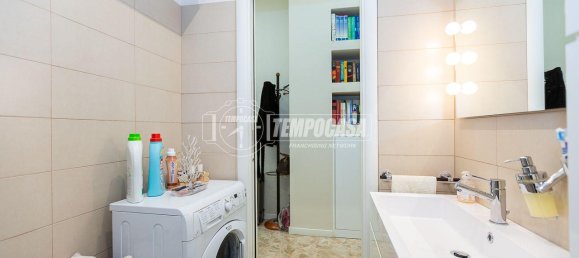 Apartamento de 4 habitaciónes en Brescia, Italy No. 235987 31