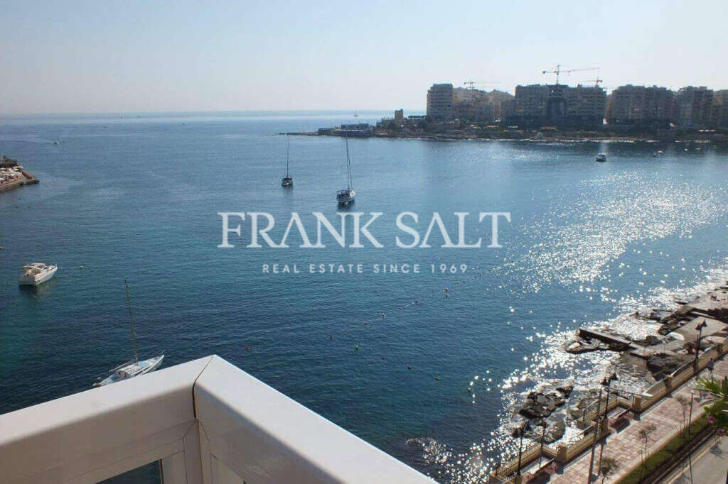 Apartamento T2 em Saint Julian's, Malta N.º 4086