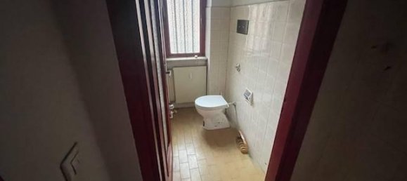 33m² Garage in Alessandria, Italy No. 119110 5