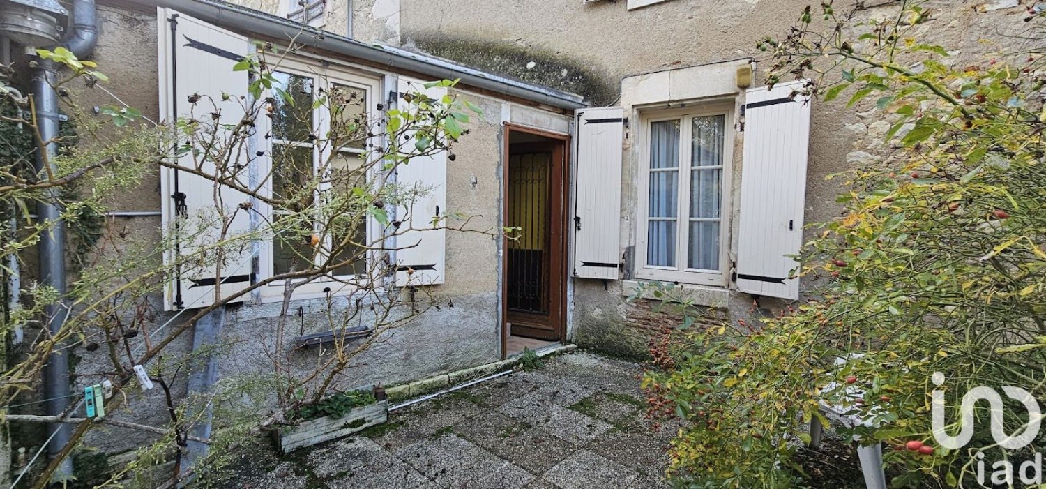2 rooms House in Le Blanc, France No. 214926