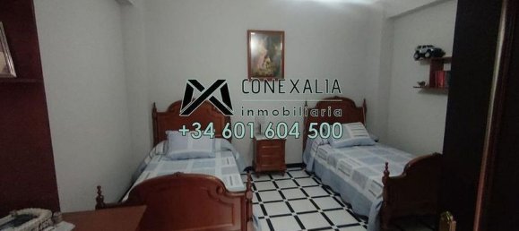 4 bedrooms Apartment in Cadiz, Spain No. 226317 14