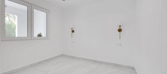 2 bedrooms Townhouse in Alicante, Spain No. 124293 9