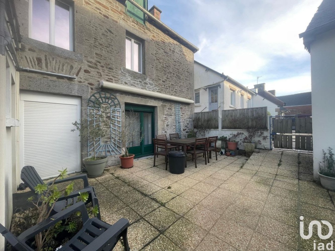 Коммерческая недвижимость 211м² в Пледер, Франция № 199437