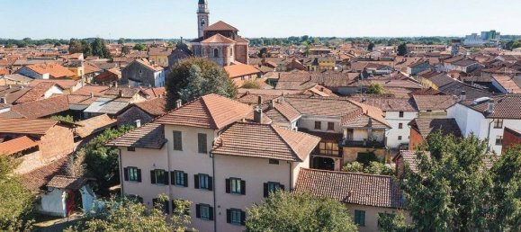 7 bedrooms House in Carpignano Sesia, Italy No. 79145 2