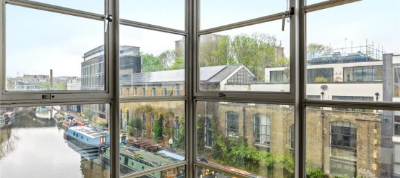 2 bedrooms Apartment in London, United Kingdom No. 5390 8