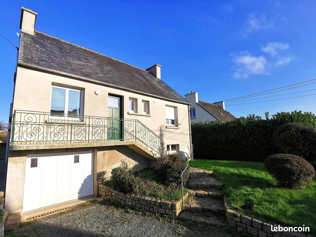 4 bedrooms House in Plouvorn, France No. 326760