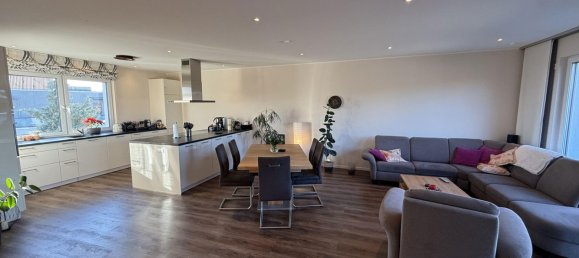 4غرفة منزل ذو طابقين في Eimsbuttel, Germany رقم 14346 2