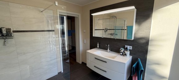 4غرفة منزل ذو طابقين في Eimsbuttel, Germany رقم 14346 7