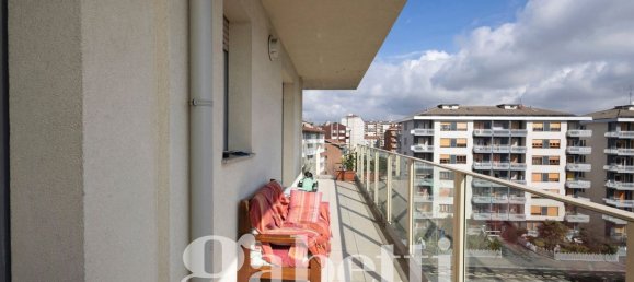 Apartamento de 3 dormitorios en Grugliasco, Italy No. 347266 17