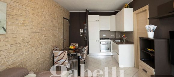 Apartamento de 3 dormitorios en Grugliasco, Italy No. 347266 7