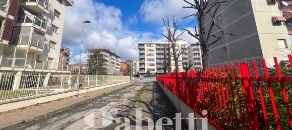 Apartamento de 3 dormitorios en Grugliasco, Italy No. 347266 25