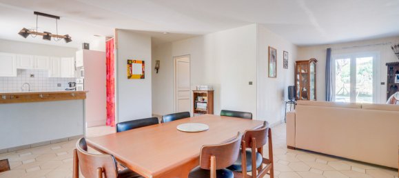 3 Schlafzimmer Haus in Pugnac, France, Nr. 286485 2