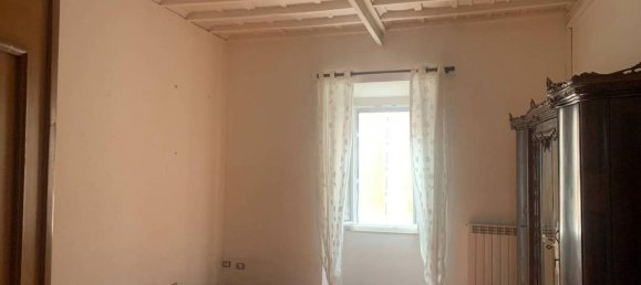 2 rooms Apartment in Campagnano di Roma, Italy No. 105086 2